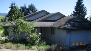 Photo 1: 5602 MEDUSA Place in Sechelt: Sechelt District House for sale (Sunshine Coast)  : MLS®# R2492143