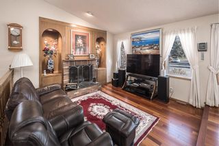 Photo 9: 443 Silvergrove Drive NW in Calgary: Silver Springs Detached for sale : MLS®# A2045389