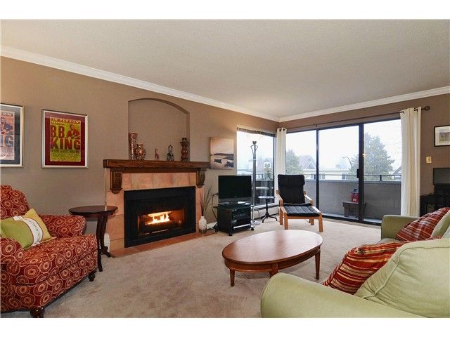 Main Photo: 306 1250 W 12TH Avenue in Vancouver: Fairview VW Condo for sale (Vancouver West)  : MLS®# V1042801