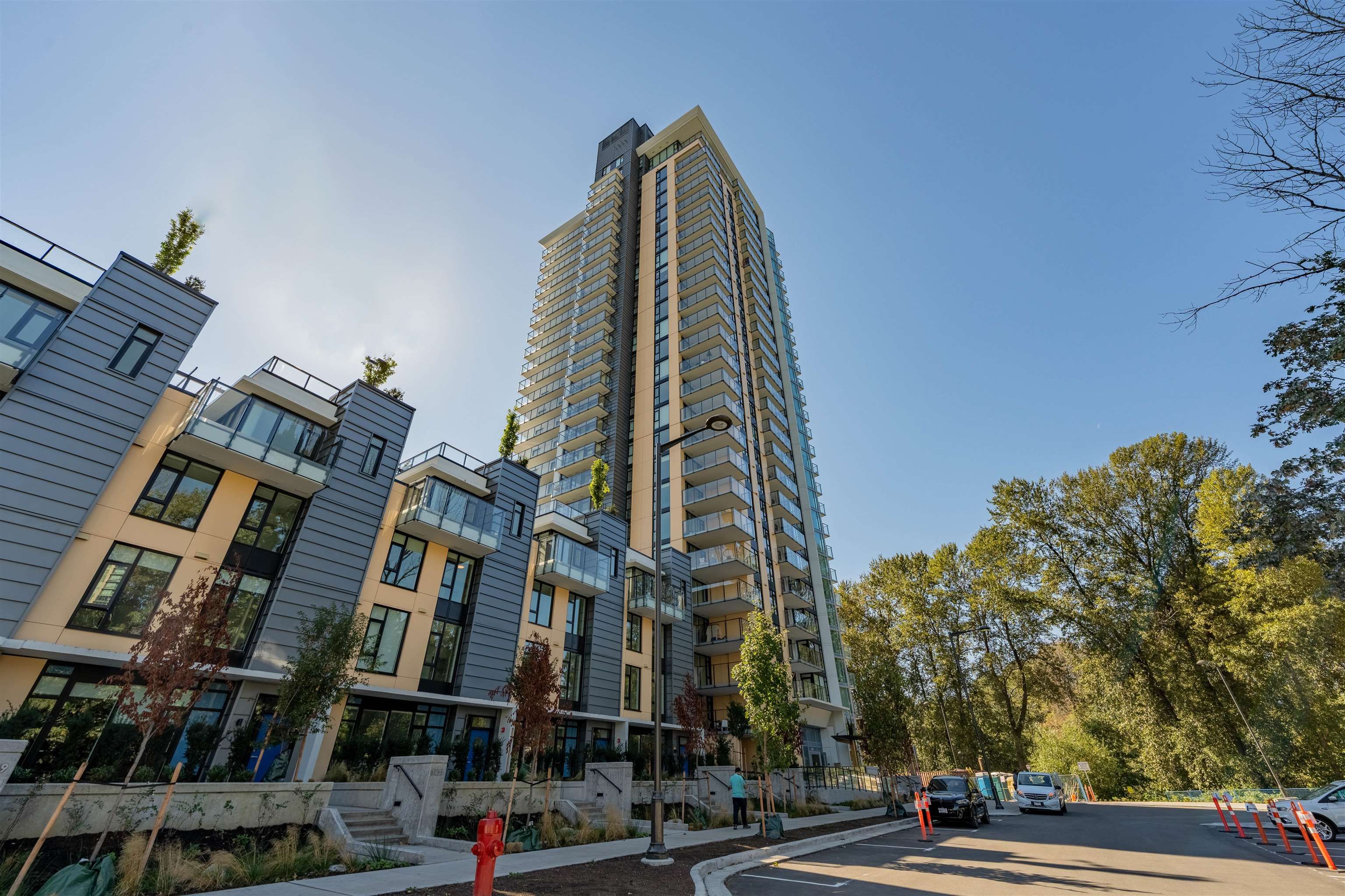 Main Photo: 1902 1401 HUNTER Street in North Vancouver: Lynnmour Condo for sale in "Hunter at Lynn Creek" : MLS®# R2739808