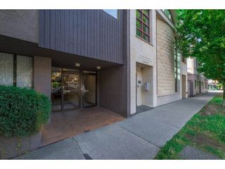 Photo 2: 203 3255 HEATHER Street in Vancouver: Cambie Condo for sale in "Alta Vista Court" (Vancouver West)  : MLS®# R2197183