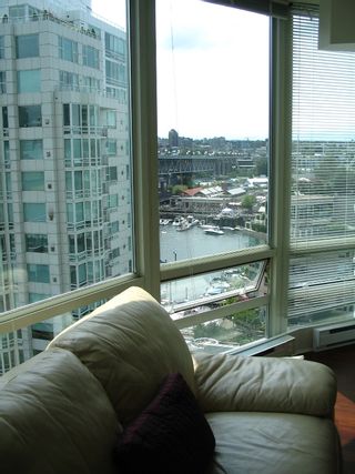 Photo 15: 1408 1500 HORNBY Street in Vancouver: False Creek North Condo for sale in "888 BEACH" (Vancouver West)  : MLS®# V720670