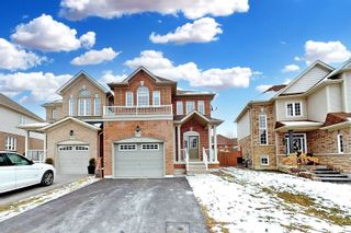 Photo 1: 105 Westover Drive in Clarington: Bowmanville House (2-Storey) for sale : MLS®# E5083148