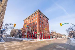 Photo 1: 301 283 Bannatyne Avenue in Winnipeg: Exchange District Condominium for sale (9A)  : MLS®# 202300746