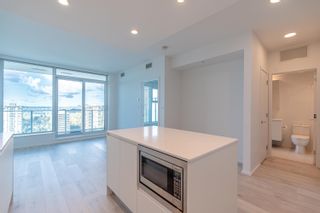 Photo 10: 1708 3833 EVERGREEN Place in Burnaby: Sullivan Heights Condo for sale in "CITY OF LOUGHEED TOWER 2" (Burnaby North)  : MLS®# R2866264