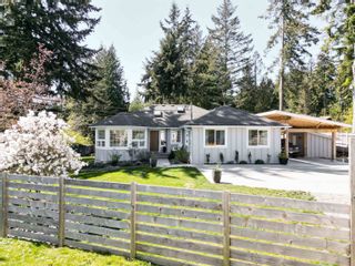 Photo 2: 545 KING Road in Gibsons: Gibsons & Area House for sale (Sunshine Coast)  : MLS®# R2873793
