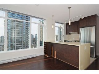 Photo 2: 2107 888 HOMER Street in Vancouver: Downtown VW Condo for sale in "THE BEASLEY" (Vancouver West)  : MLS®# V919157