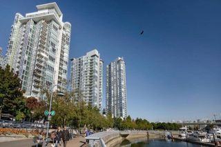 Photo 39: 805 189 DAVIE Street in Vancouver: Yaletown Condo for sale in "Aquarius III" (Vancouver West)  : MLS®# R2830661