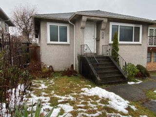Photo 2: 2528 TURNER Street in Vancouver: Renfrew VE House for sale (Vancouver East)  : MLS®# R2843907