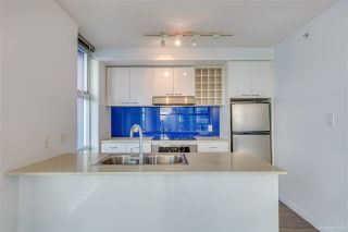 Photo 8: 2501 111 W GEORGIA Street in Vancouver: Downtown VW Condo for sale (Vancouver West)  : MLS®# R2327065