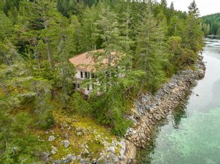 Photo 7: 982 Thunder Rd in Cortes Island: Isl Cortes Island House for sale (Islands)  : MLS®# 898841