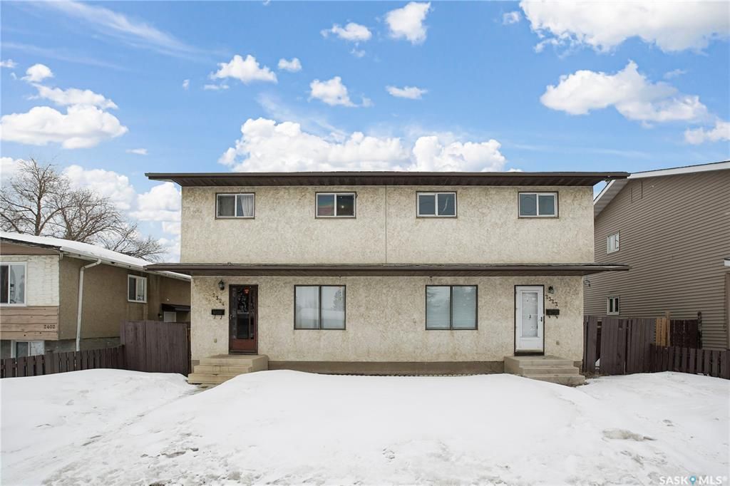 Main Photo: 2322-2324 33rd Street West in Saskatoon: Westview Heights Residential for sale : MLS®# SK923198
