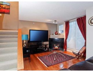 Photo 2: 937 HOMER ST in Vancouver: Condo for sale : MLS®# V866402