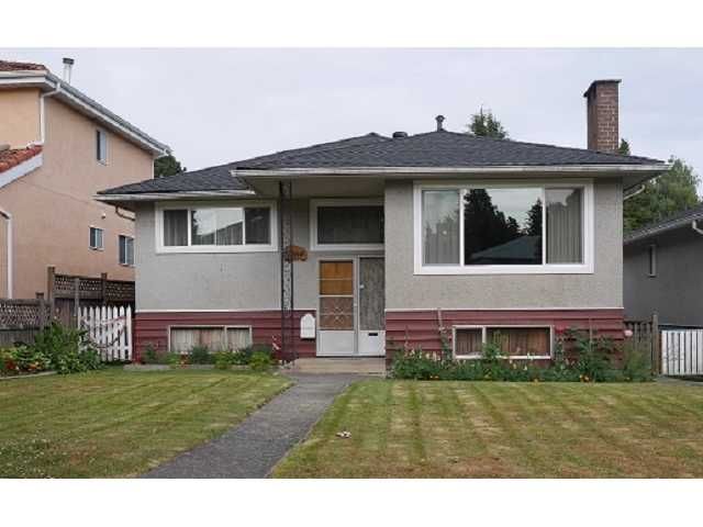 Main Photo: 5364 DUMFRIES Street in Vancouver: Knight House for sale (Vancouver East)  : MLS®# V1130969