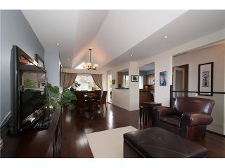 Photo 5: 302 1860 W 6TH Avenue in Vancouver: Kitsilano Condo for sale in "HERITAGE ON CYPRESS" (Vancouver West)  : MLS®# V1088534