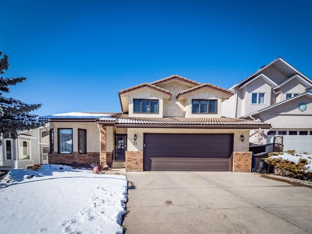 Main Photo: 35 Scenic Glen Crescent NW in Calgary: Scenic Acres Detached for sale : MLS®# A1085827