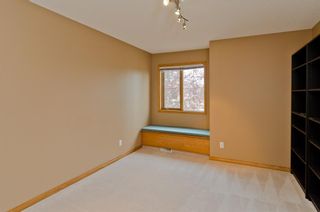 Photo 26: 339 Candle Place SW in Calgary: Canyon Meadows Detached for sale : MLS®# A2042005