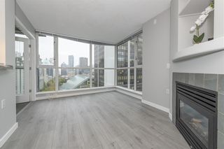 Photo 2: 1802 1068 HORNBY Street in Vancouver: Downtown VW Condo for sale in "The Canadian at Wall Centre" (Vancouver West)  : MLS®# R2609425