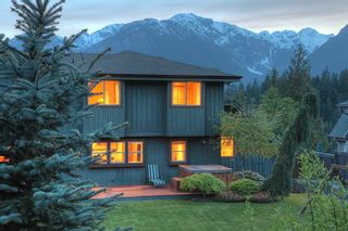 Photo 20: 1037 GLACIER VIEW Drive in Squamish: Garibaldi Highlands House for sale in "Garibaldi Highlands" : MLS®# R2155934
