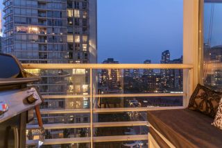 Photo 12: 1607 1199 MARINASIDE CRESCENT in Vancouver: Yaletown Condo for sale (Vancouver West)  : MLS®# R2298087