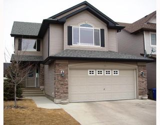 Photo 1: 63 COUGAR RIDGE Crescent SW in CALGARY: Cougar Ridge Residential Detached Single Family for sale (Calgary)  : MLS®# C3413063
