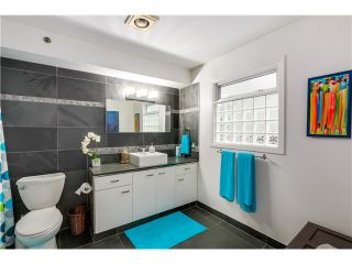 Photo 11: 17 1350 W 6TH Avenue in Vancouver: Fairview VW Townhouse for sale in "PEPPER RIDGE" (Vancouver West)  : MLS®# V1094949