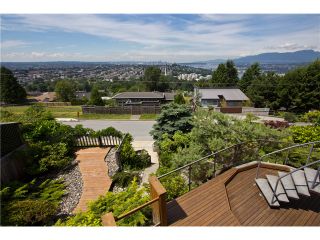 Photo 4: 280 N HYTHE AV in Burnaby: Capitol Hill BN House for sale (Burnaby North)  : MLS®# V1016342