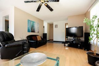 Photo 5: 143 Quincy Bay in Winnipeg: Waverley Heights Residential for sale (1L)  : MLS®# 202215338