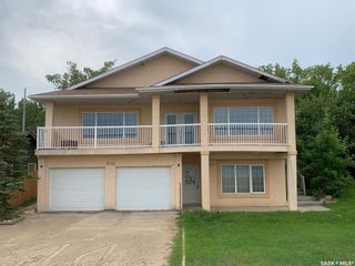 Main Photo: 706 Lake Avenue in Manitou Beach: Residential for sale : MLS®# SK937638