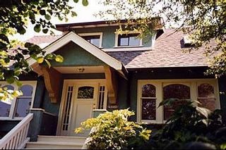 Photo 1: 4582 West 14th Avenue in Point Grey: Home for sale