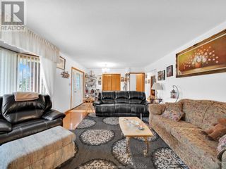 Photo 4: 903 ROAD 2 E in Kingsville: House for sale : MLS®# 24000694