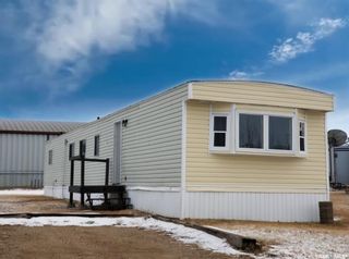 Photo 1: 5131 Mirror Drive in Macklin: Residential for sale : MLS®# SK870079