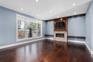 Photo 5: 3006 14 Avenue SW in Calgary: Shaganappi Semi Detached (Half Duplex) for sale : MLS®# A2120096