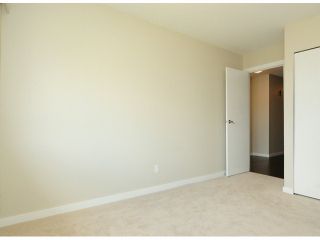 Photo 9: 308 32040 TIMS Avenue in Abbotsford: Abbotsford West Condo for sale in "MAPLEWOOD MANOR" : MLS®# F1416479