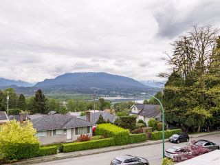 Photo 15: 4112 TRINITY Street in Burnaby: Vancouver Heights House for sale (Burnaby North)  : MLS®# R2698980
