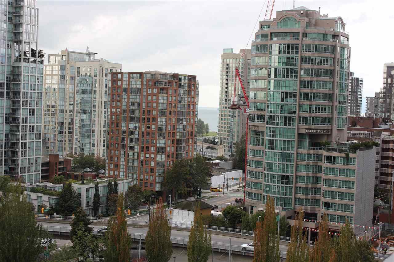 Photo 6: Photos: 1311 1325 ROLSTON Street in Vancouver: Downtown VW Condo for sale in "Rolston" (Vancouver West)  : MLS®# R2413069