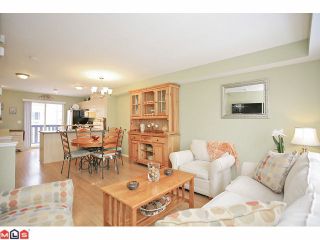 Photo 3: 14 20176 68TH Avenue in Langley: Willoughby Heights Townhouse for sale in "STEEPLE CHASE" : MLS®# F1201333