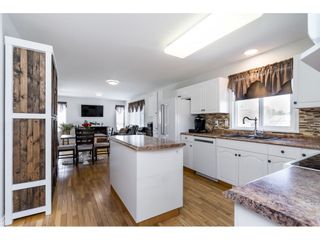 Photo 4: 34612 6TH Avenue in Abbotsford: Poplar House for sale in "Huntington Village" : MLS®# R2568891