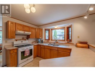Photo 14: 8015 VICTORIA Road in Summerland: House for sale : MLS®# 10308038