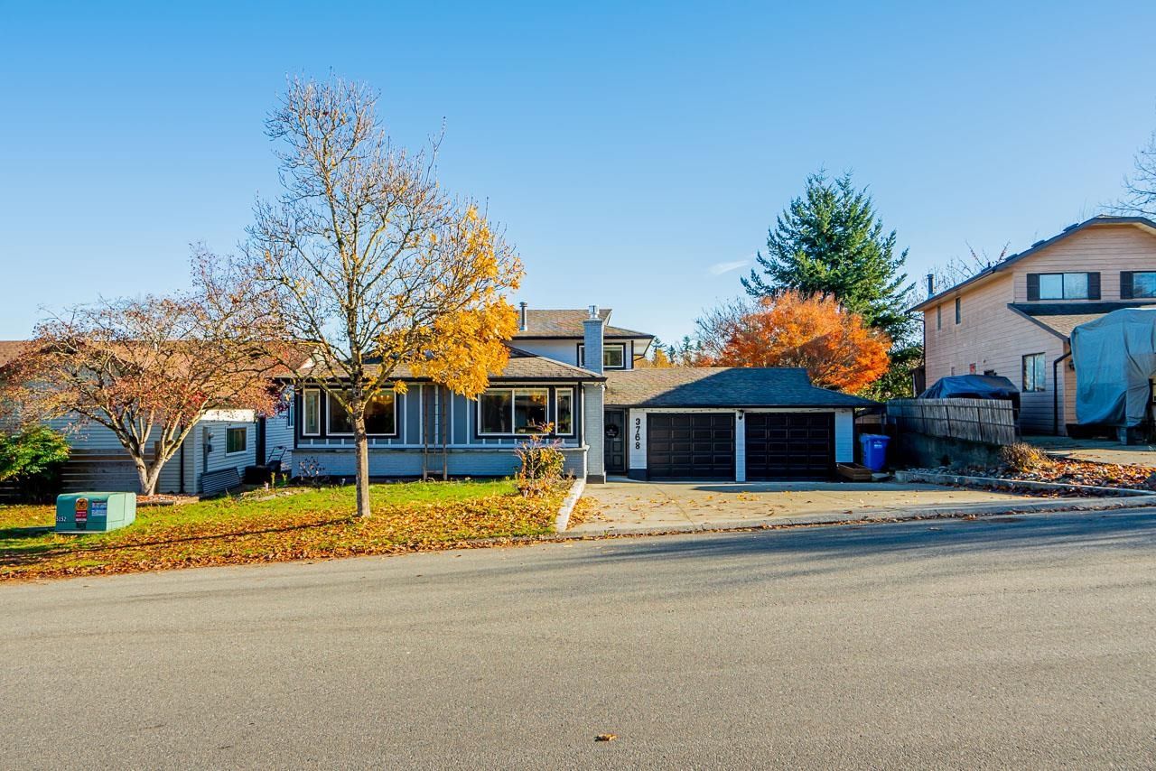 Main Photo: 3768 HARWOOD Crescent in Abbotsford: Central Abbotsford House for sale : MLS®# R2833388
