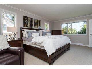 Photo 12: 15564 VISTA Drive: White Rock House for sale in "Vista Hills" (South Surrey White Rock)  : MLS®# R2407067