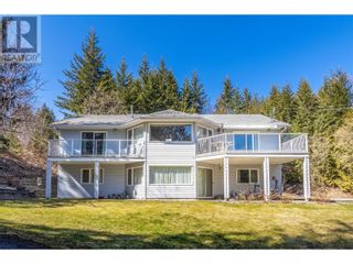 Photo 3: 6221 37 Street NE in Salmon Arm: House for sale : MLS®# 10308584