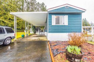 Photo 1: 71 2315 198 Street in Langley: Brookswood Langley Manufactured Home for sale in "DEER CREEK ESTATES" : MLS®# R2663617