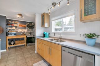 Photo 14: 12 1840 160TH Street in Surrey: King George Corridor Manufactured Home for sale in "BREAKAWAY BAYS" (South Surrey White Rock)  : MLS®# R2770088