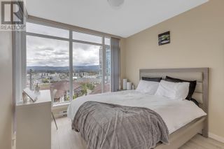 Photo 19: 1075 Sunset Drive Unit# 1103 in Kelowna: Condo for sale : MLS®# 10303339