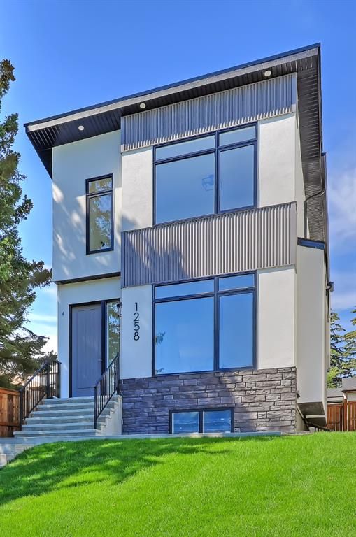 FEATURED LISTING: 1258 Rosehill Drive Northwest Calgary