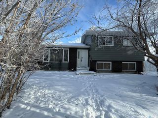 Main Photo: 19 Markwell Drive in Regina: Sherwood Estates Residential for sale : MLS®# SK945715