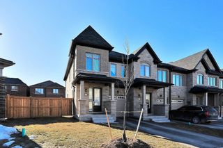 Photo 1: 61 Seedling Crescent in Whitchurch-Stouffville: Stouffville House (2-Storey) for sale : MLS®# N8094636
