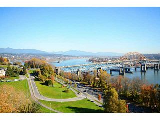 Photo 12: 1203 31 ELLIOT Street in New Westminster: Downtown NW Condo for sale in "ROYAL ALBERT TOWERS" : MLS®# V1038255