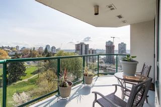 Photo 3: 1201 121 TENTH Street in New Westminster: Downtown NW Condo for sale in "Vista Royale" : MLS®# R2689695